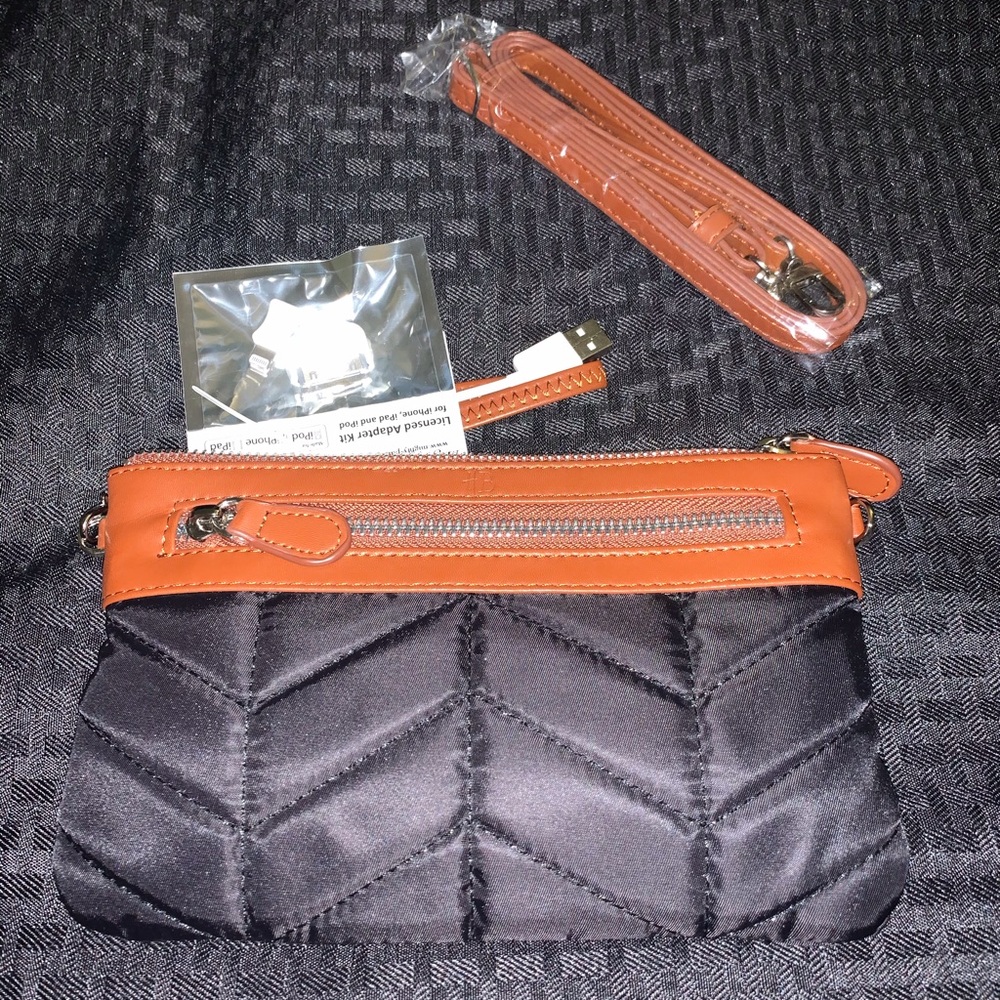 🆕MIGHTY CHARGING PURSE